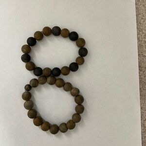 Set of 2 black/gold beaded bracelets